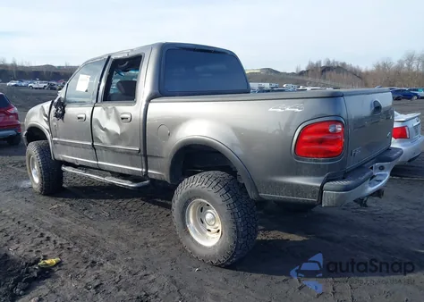 2002 Ford F-150 Lariat/Xlt from USA, damaged, VIN 1FTRW08602KC54779